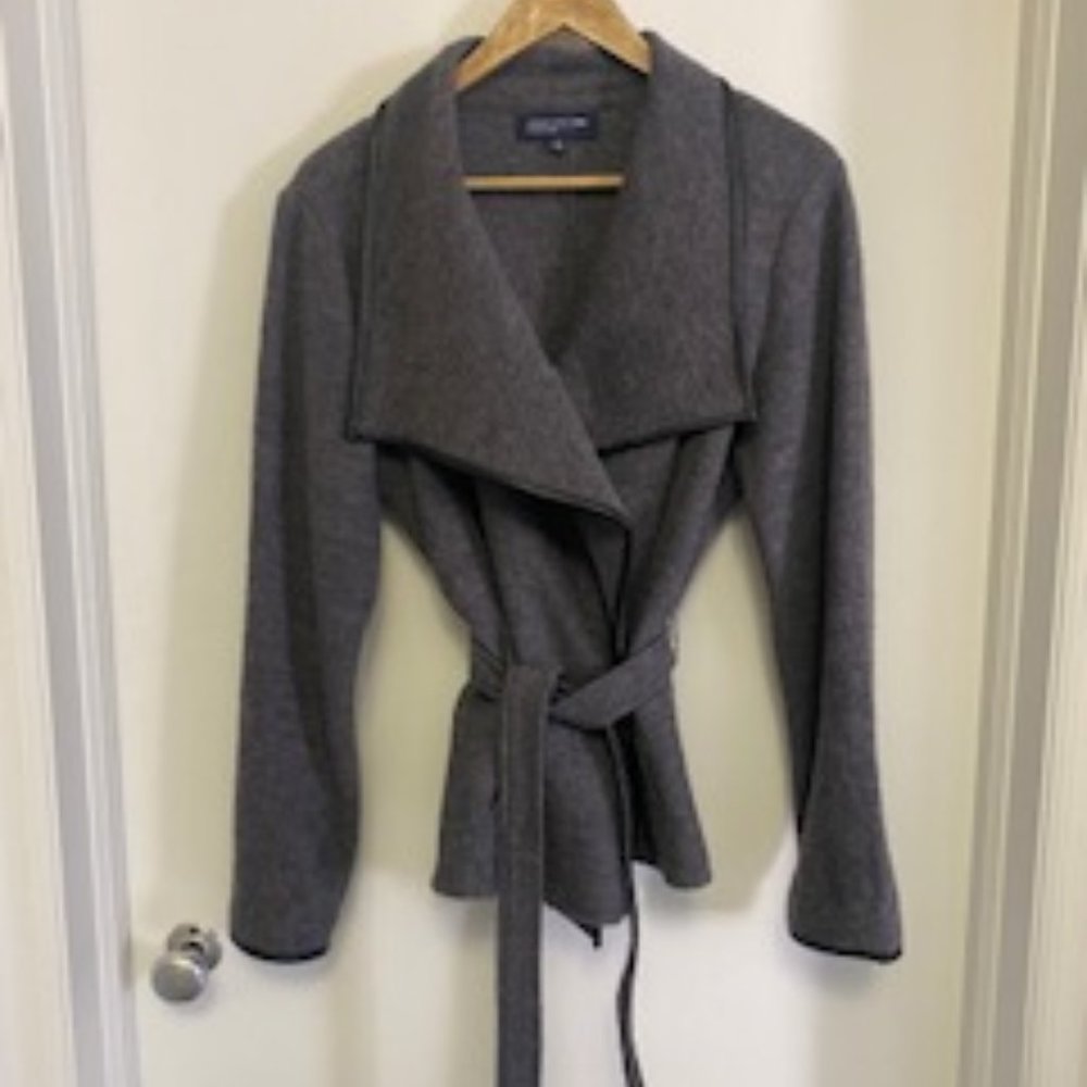 %100 Wool Jones New York Petite Jacket